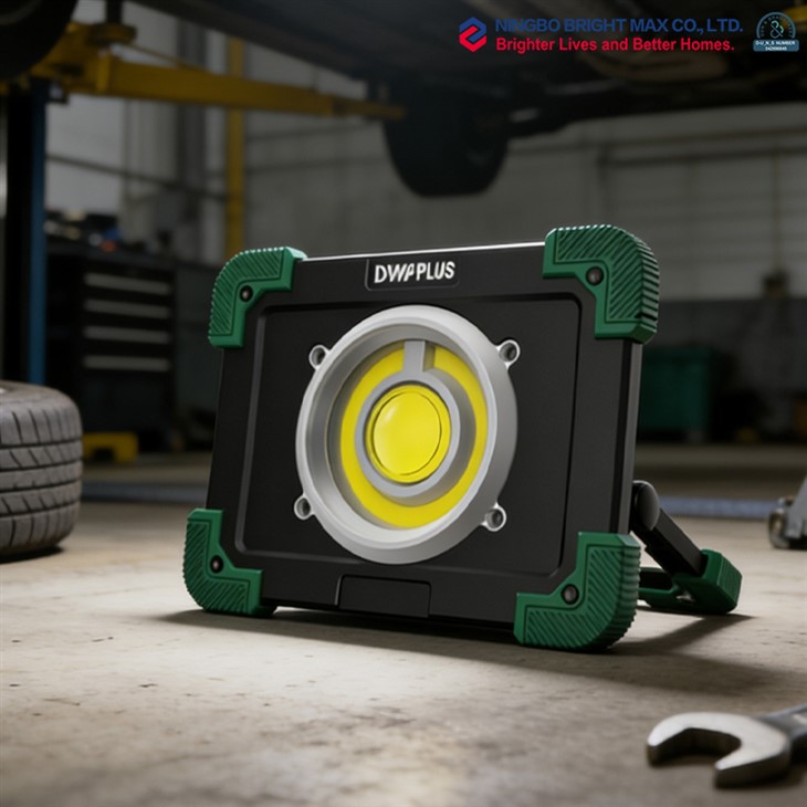 30 W laetav LED töövalgusti